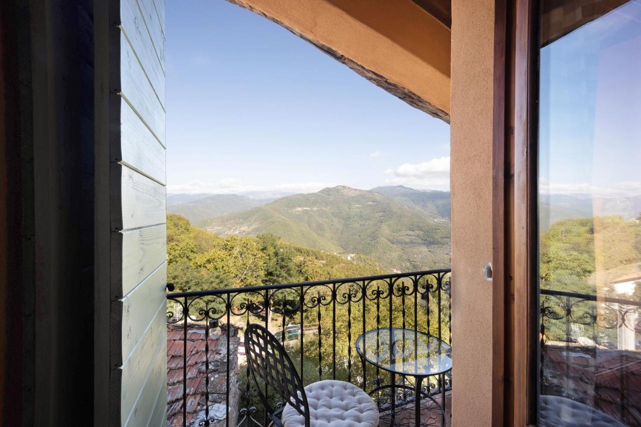 Вилла Casa Vittorina Cesio Экстерьер фото